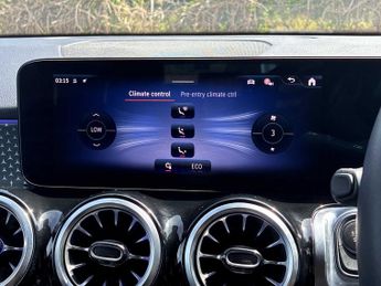 MERCEDES-BENZ EQB Eqb 250+ 140Kw Sport Executive 70.5Kwh 5Dr Auto