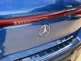 MERCEDES-BENZ EQB Eqb 250+ 140Kw Sport Executive 70.5Kwh 5Dr Auto