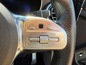 MERCEDES-BENZ GLC Glc 300D 4Matic Amg Line Premium Pls 5Dr 9G-Tronic