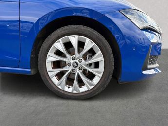 SKODA SUPERB 1.5 Tsi E-Tec Mhev Se L Hatchback 5Dr Petrol Hybrid Dsg Euro 6 (