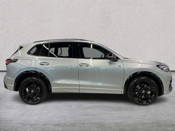VOLKSWAGEN TIGUAN 1.5 Tsi Ehybrid R-Line 5Dr Dsg