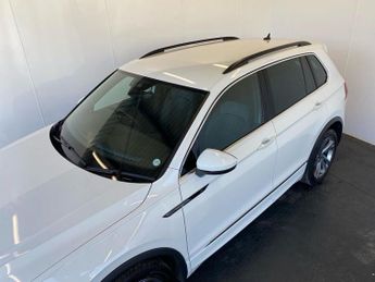 VOLKSWAGEN TIGUAN 2.0 Tdi R-Line Edition Suv 5Dr Diesel Dsg Euro 6 (S/S) (150 Ps)