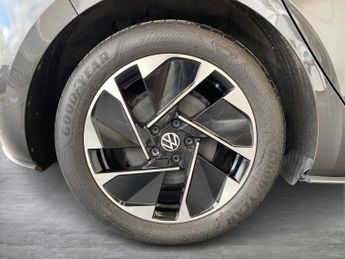 VOLKSWAGEN ID.3 Pro 58Kwh Business Hatchback 5Dr Electric Auto (145 Ps)