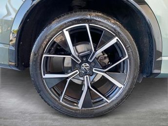 VOLKSWAGEN TIGUAN 1.5 Etsi Mhev R-Line Suv 5Dr Petrol Hybrid Dsg Euro 6 (S/S) (150