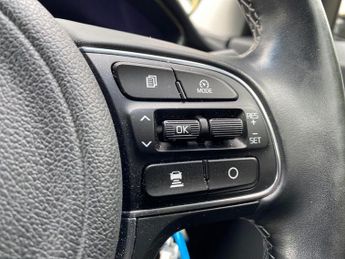 KIA NIRO 1.6 Gdi Phev 3 5Dr Dct