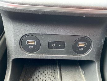 HYUNDAI IONIQ 5 125Kw Premium 58 Kwh 5Dr Auto