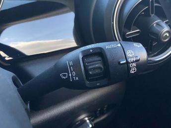 MINI HATCHBACK Hatchback 135Kw Cooper S Level 2 33Kwh 3Dr Auto Hatchback