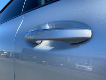 MERCEDES-BENZ CLA Cla 180 Amg Line Premium 4Dr Tip Auto