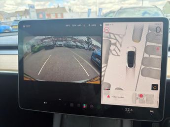 TESLA MODEL Y (Dual Motor) Long Range Suv 5Dr Electric Auto 4Wde (384 Bhp)