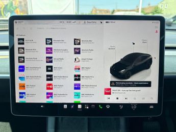 TESLA MODEL Y (Dual Motor) Long Range Suv 5Dr Electric Auto 4Wde (384 Bhp)