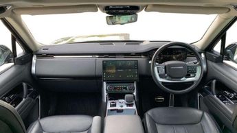 LAND ROVER RANGE ROVER 3.0 P400 Hse 4Dr Auto