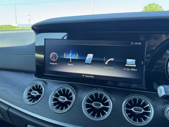 MERCEDES-BENZ E CLASS E220D Amg Line Premium Plus 2Dr 9G-Tronic