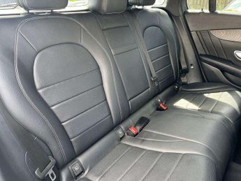 MERCEDES-BENZ GLC Glc 350D 4Matic Amg Line Premium 5Dr 9G-Tronic