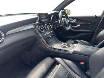 MERCEDES-BENZ GLC Glc 350D 4Matic Amg Line Premium 5Dr 9G-Tronic