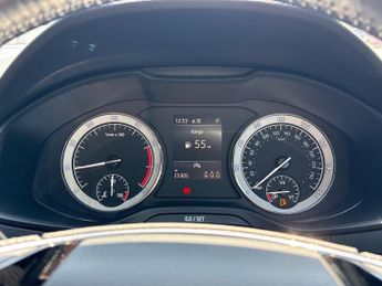 SKODA KAROQ 1.5 Tsi Act Sportline Suv 5Dr Petrol Dsg Euro 6 (S/S) (150 Ps)