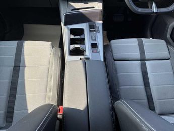VAUXHALL GRANDLAND 1.2 Hybrid [136] Gs 5Dr E-Dct6