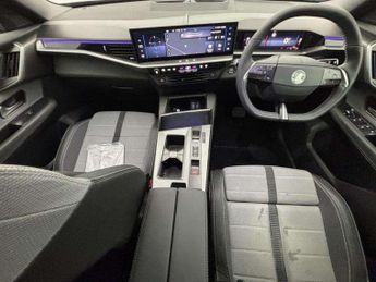 VAUXHALL GRANDLAND 1.2 Hybrid [136] Gs 5Dr E-Dct6
