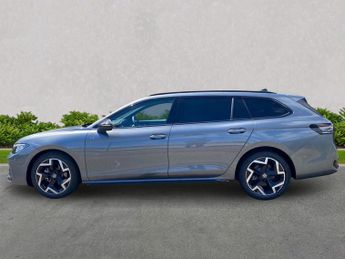 VOLKSWAGEN PASSAT 1.5 Etsi R-Line 5Dr Dsg