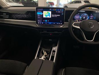 VOLKSWAGEN PASSAT 1.5 Tsi Ehybrid 19.7Kwh Elegance Estate 5Dr Petrol Plug-In Hybri