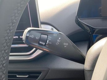 VOLKSWAGEN Id.4 210Kw Match Pro 77Kwh 5Dr Auto
