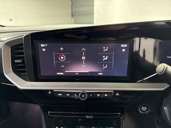 VAUXHALL MOKKA 50Kwh Ultimate Suv 5Dr Electric Auto (136 Ps)