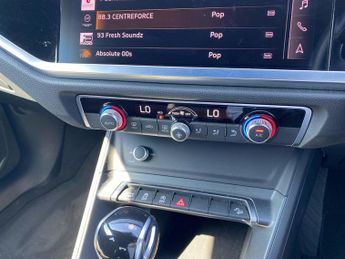 AUDI Q3 1.5 Tfsi Cod 35 S Line Suv 5Dr Petrol S Tronic Euro 6 (S/S) (150