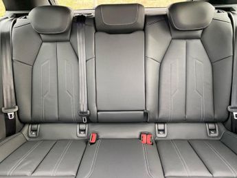 AUDI Q4 45 S Line Suv 5Dr Electric Auto 82Kwh (286 Ps)