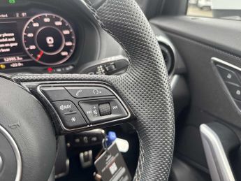 AUDI Q2 35 Tfsi S Line 5Dr S Tronic