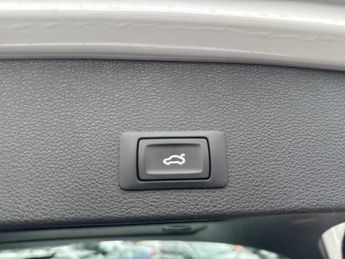 AUDI Q2 35 Tfsi S Line 5Dr S Tronic