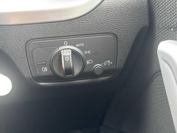 AUDI Q2 35 Tfsi S Line 5Dr S Tronic