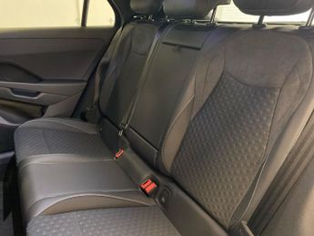 VOLKSWAGEN T-ROC 1.5 Etsi Mhev R-Line Suv 5Dr Petrol Hybrid Dsg Euro 6 (S/S) (150