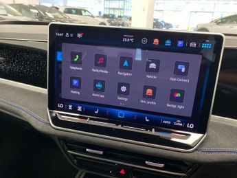 VOLKSWAGEN PASSAT 1.5 Etsi Mhev R-Line Estate 5Dr Petrol Hybrid Dsg Euro 6 (S/S) (