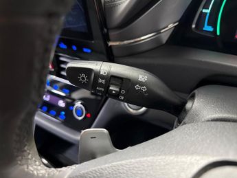 HYUNDAI IONIQ Hyundai Ioniq Premium Phev S-A
