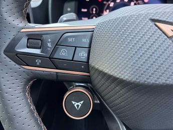 CUPRA FORMENTOR 1.5 Etsi 150 V2 5Dr Dsg