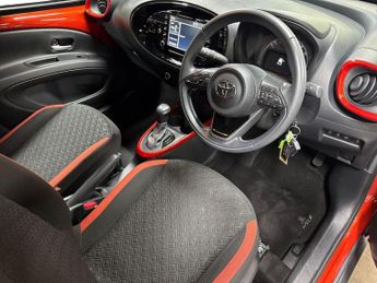 TOYOTA AYGO X 1.0 Vvt-I Edge Hatchback 5Dr Petrol X-Shift Euro 6 (S/S) (72 Ps)
