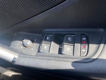 AUDI Q2 35 Tfsi S Line 5Dr S Tronic [C+S]