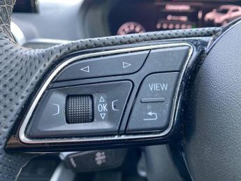 AUDI Q2 35 Tfsi S Line 5Dr S Tronic [C+S]