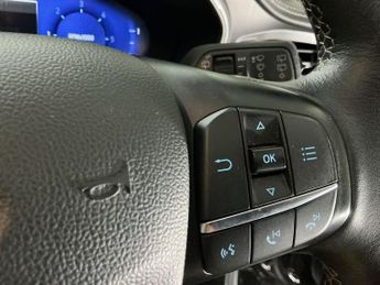 FORD FOCUS VIGNALE 1.5 Ecoblue Vignale Estate 5Dr Diesel Auto Euro 6 (S/S) (120 Ps)