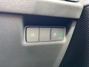 SKODA ELROQ 63Kwh 60 Edition Suv 5Dr Electric Auto (204 Ps)