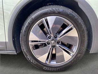 SKODA ELROQ 63Kwh 60 Edition Suv 5Dr Electric Auto (204 Ps)