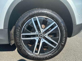 MERCEDES-BENZ GLA Gla 200D Sport Executive 5Dr Auto