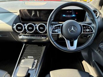 MERCEDES-BENZ GLA Gla 200D Sport Executive 5Dr Auto
