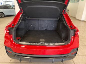 AUDI Q3 2.0 Tdi 35 Edition 1 Sportback 5Dr Diesel S Tronic Euro 6 (S/S) 