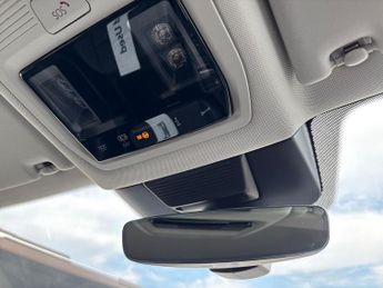 VOLKSWAGEN TIGUAN 1.5 Etsi Match 5Dr Dsg