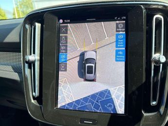 VOLVO XC40 170Kw Recharge Pro 69Kwh 5Dr Auto