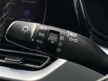 KIA NIRO 1.6 Gdi 3 Suv 5Dr Petrol Hybrid Dct Euro 6 (S/S) (139 Bhp)