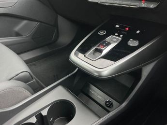 AUDI Q4 45 Sport Suv 5Dr Electric Auto 82Kwh (286 Ps)