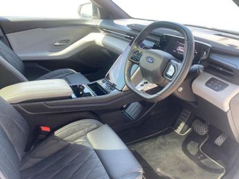FORD CAPRI Extended Range 77Kwh Premium Suv 5Dr Electric Auto (286 Ps)