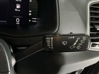 SKODA KAROQ 1.5 Tsi Act Se L Suv 5Dr Petrol Dsg Euro 6 (S/S) (150 Ps)