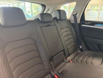 VOLKSWAGEN TOUAREG 3.0 Tsi Ehybrid 4Motion Elegance 5Dr Tip Auto